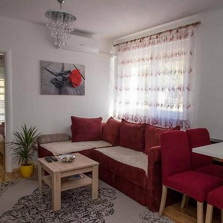 Apartmani Oaza Дарувар Экстерьер фото
