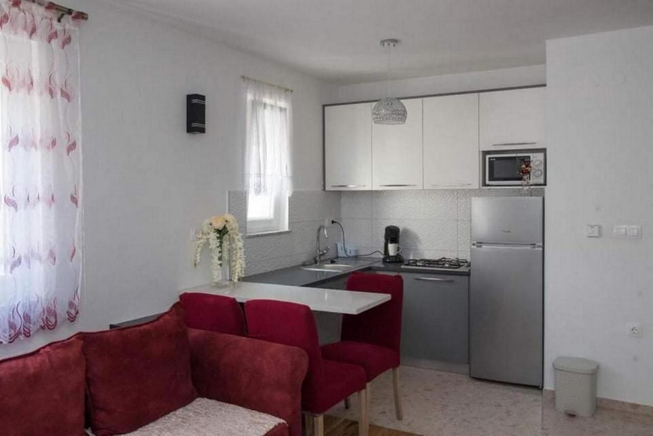 Apartmani Oaza Дарувар Экстерьер фото
